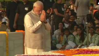PM Modi, President Kovind pay tribute to father of nation Mahatma Gandhi at...