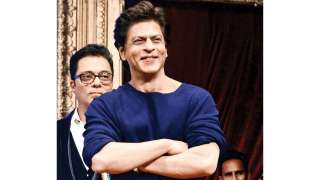 WATCH: This Gandhi Jayanti, Shah Rukh Khan urges people to stop open defeca...