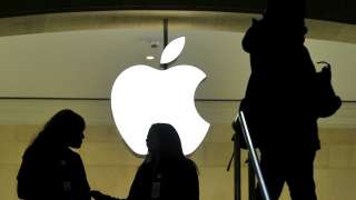 Siri recordings of sex talks, drug deals heard by Apple contractors, hundre...