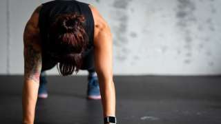 Get fit with this 15-minute, indoor, whole-body exercise routine