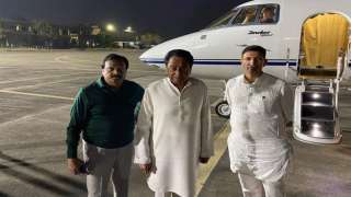 Madhya Pradesh: Kamal Nath, other Congress leaders unhurt as lift crashes i...