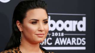 Demi Lovato comes out as non-binary, shares 'changing my pronouns to t...