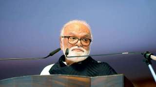 ‘Drugs will become sugar powder if Shah Rukh Khan joins BJP’: NCP leader Ch...