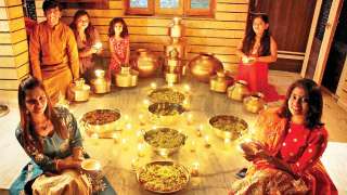 Happy Chhoti Diwali 2021: WhatsApp wishes, greetings and messages to send t...