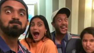 Athiya Shetty-KL Rahul’s unseen goofy pic with friends goes viral