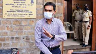 NCB officer Sameer Wankhede reveals why he was taken off Aryan Khan drugs c...