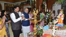 BJP chief Amit Shah visits Maha CM's official residence, performs...