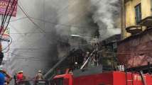 Kolkata: After 33 hours, fire still raging in Bagree Market 