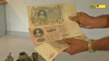 This man has a collection of 275 kinds of currency from different countries