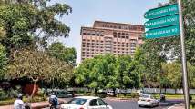 Tata Group's hotel unit to retain Delhi's Taj Mansingh Hotel