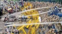 Kisan Krant March: Farmers dig in their heels, will continue stir unti...