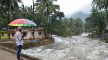 Red alert in 3 Kerala districts for extremely heavy rainfall, tourists...