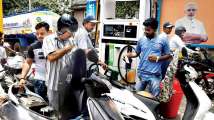 RBI allows oil marketing firms to raise $10 bn from overseas
