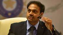 Surprised that Murali Vijay is talking about lack of communication: MS...