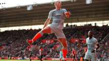 Premier League: Chelsea go top with comfortable win at Southampton