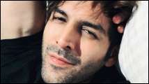 Kartik Aaryan explains curious netizen who he is