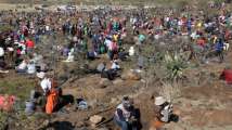 Diamond rush? Thousands flock to this village after discovery of unide...