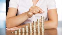Planning to invest money in Fixed Deposits? THESE things you must know...