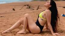 Urfi Javed introduces boyfriend for the first time, kisses him in vide...