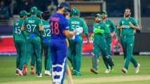 Stand with Mohammed Shami, but what about Virat Kohli? Netizens questi...