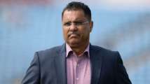 Waqar Younis apologises for 'namaz in front of Hindus special...