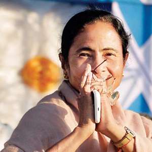 Making arrangements to provide free COVID vaccine for people of Bengal, says CM Mamata Banerjee - Vimarsana News
