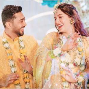 Gauahar Khan-Zaid Darbar write romantic notes on one month anniversary, share unseen wedding photos - Vimarsana News