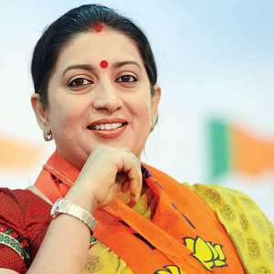 Rahul Gandhi is an 'incompetent MP': BJP MP Smriti Irani slams Gandhi scion for ignoring Amethi - Vimarsana News