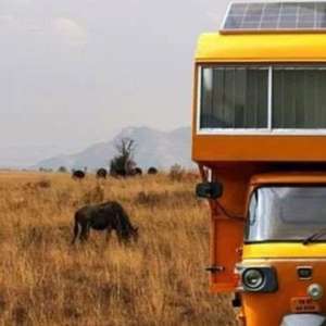 Pics of 'mobile home' on auto go viral, Anand Mahindra wants to get connected with architect - Vimarsana News