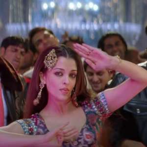 Composer Javed Ali reveals how he came up with Amitabh Bachchan's hit track 'Kajra Re' from 'Bunty Aur Babli' - Vimarsana News