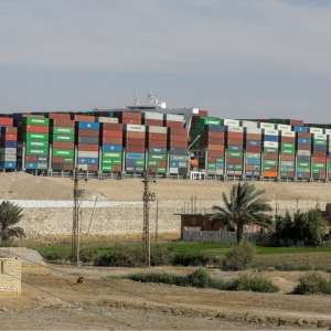 Suez Canal authorities seek compensation of Rs 7509 crore from owners of Ever Given to release ship - Vimarsana News