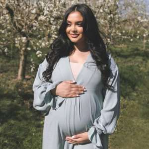 'Harry Potter' actor Afshan Azad aka Padma Patil announces first pregnancy - Vimarsana News