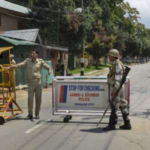 Jammu and Kashmir: Handwara Police busts Al-Badr terror module, arrests two terrorists and three aides - Vimarsana News