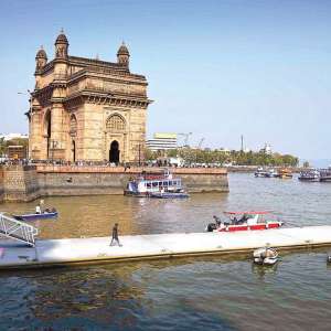 Maharashtra lockdown news: 15-day statewide curfew from Wednesday, here's what's allowed, what's not - Vimarsana News