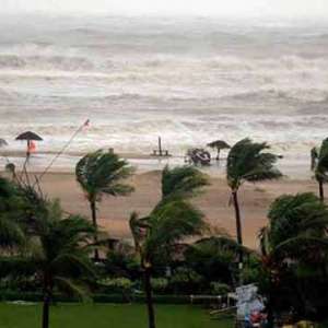 Arabian Sea Cyclone: Coast Guard advises fishermen to stay ashore or return to nearest harbour - Vimarsana News