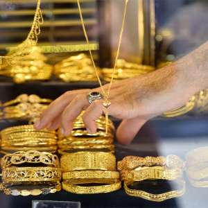 Gold Rate Today May 15, 2021: Gold prices up Rs 1,300 per 100 gram - Vimarsana News
