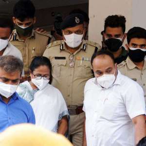 Calcutta HC stays CBI court order granting bail to all four TMC members in Narada case - Vimarsana News