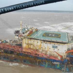 Cyclone Tauktae: 93 crew members of sunken ONGC barge still missing off Maharashtra coast, massive search operation on - Vimarsana News
