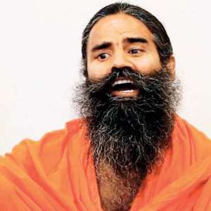 Baba Ramdev caught on camera saying, 'Arrest toh unka baap bhi nahi kar sakta' amid IMA's calls for action - Vimarsana News