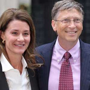 Bill Gates' money manager accused of showing nude photos of women in office - Vimarsana News