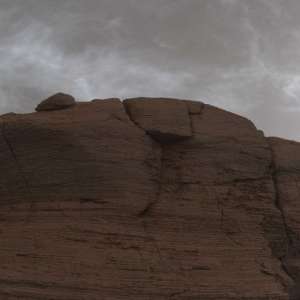 VIRAL: NASA's Mars Curiosity Rover snaps shining clouds on Red Planet - Vimarsana News