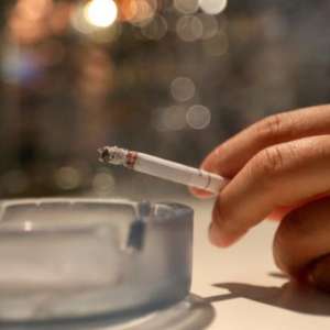 World No Tobacco Day 2021: Can smoking increase your risk of contracting COVID-19? Here's what experts say - Vimarsana News