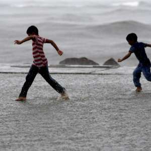 COVID-19: Maharashtra braces for 3rd wave as 8,000 children from 1 district test positive - Vimarsana News