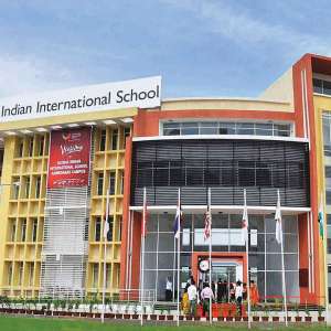 33 Noida schools issued notice for violating RTE norms - Vimarsana News