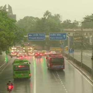 Light to moderate rains with thunderstorm predicted in Delhi today, AQI to remain satisfactory - Vimarsana News