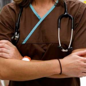 VIRAL: Hospital sued for hypnotising nurse, making her fart against her will - Vimarsana News
