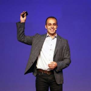 Meet Ali Ghodsi, the CEO who wanted to give out software for free but accidentally created a Rs 2 lakh crore company - Vimarsana News