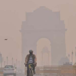Delhi AQI dips to 'hazardous' category after Diwali, situation likely to worsen - Vimarsana News