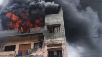 Massive fire breaks out in Delhi's Bawana Industrial Area, 1 killed, several others injured