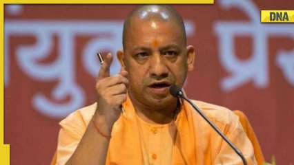 अपराधियों को बख्शा नहीं जा सकता, पुलिस के हूटर का डर उन्हें कांपने के लिए काफी है: यूपी सीएम योगी आदित्यनाथ अपराधियों को बख्शा नहीं जा सकता, पुलिस के हूटर का डर उन्हें कांपने के लिए काफी है: यूपी सीएम योगी आदित्यनाथ